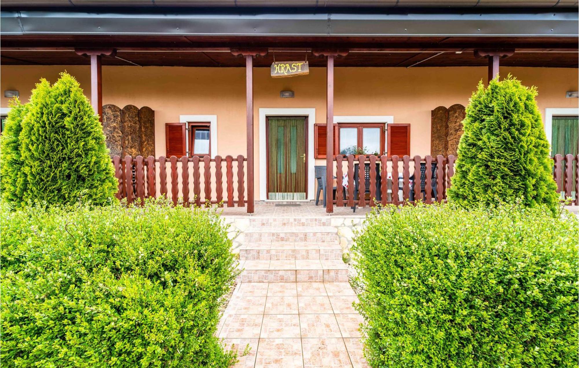 Amazing Apartment In Krnica With Kitchen Exterior photo